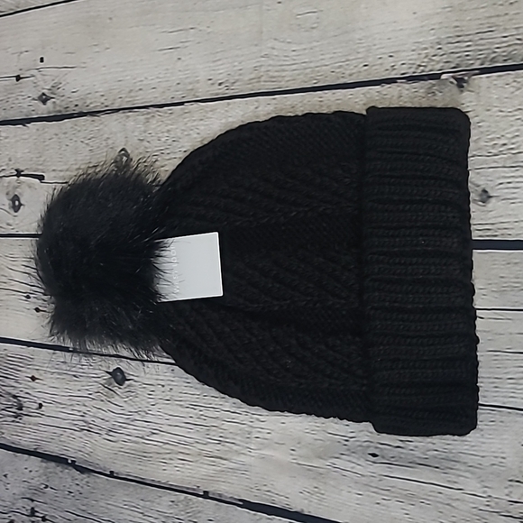 Knit Pom Pom Beanie Hat - Picture 1 of 5
